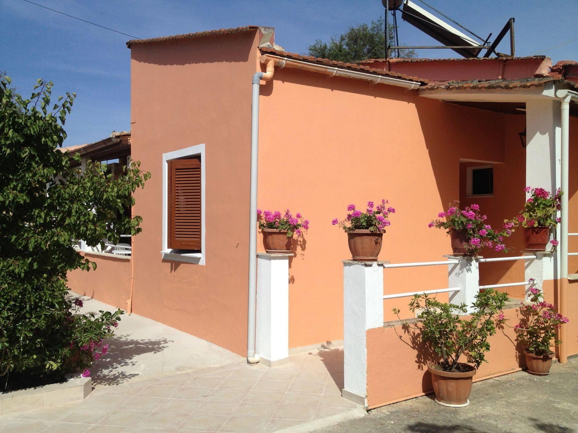 Ionian Breeze Apartments Kávos Esterno foto